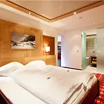 Solaria Hotel