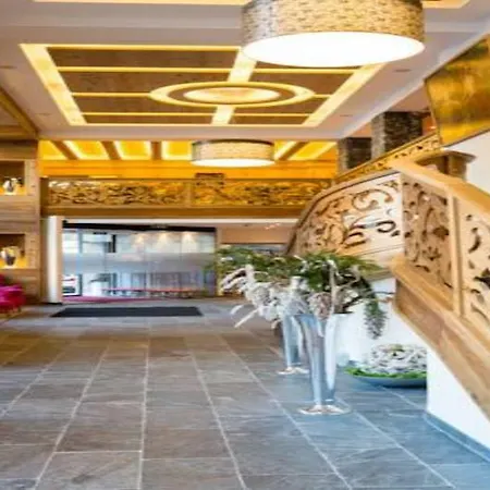 Solaria Hotel